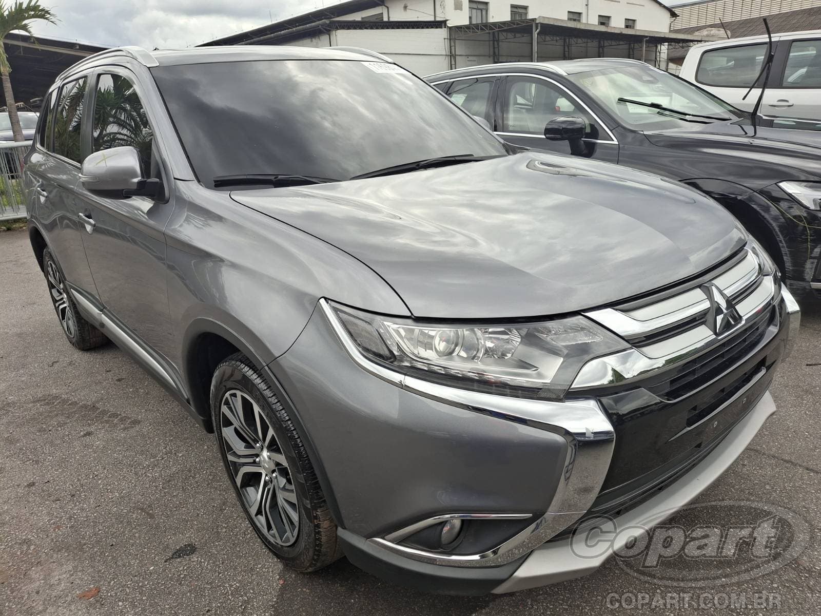 Mitsubishi Outlander 2.0 16V MIVEC 2018
