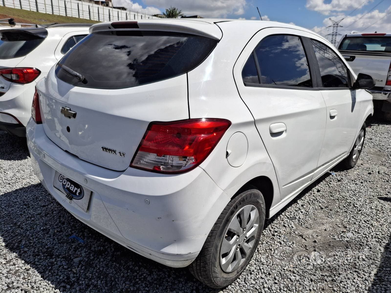 Chevrolet Onix 2015 — foto 4