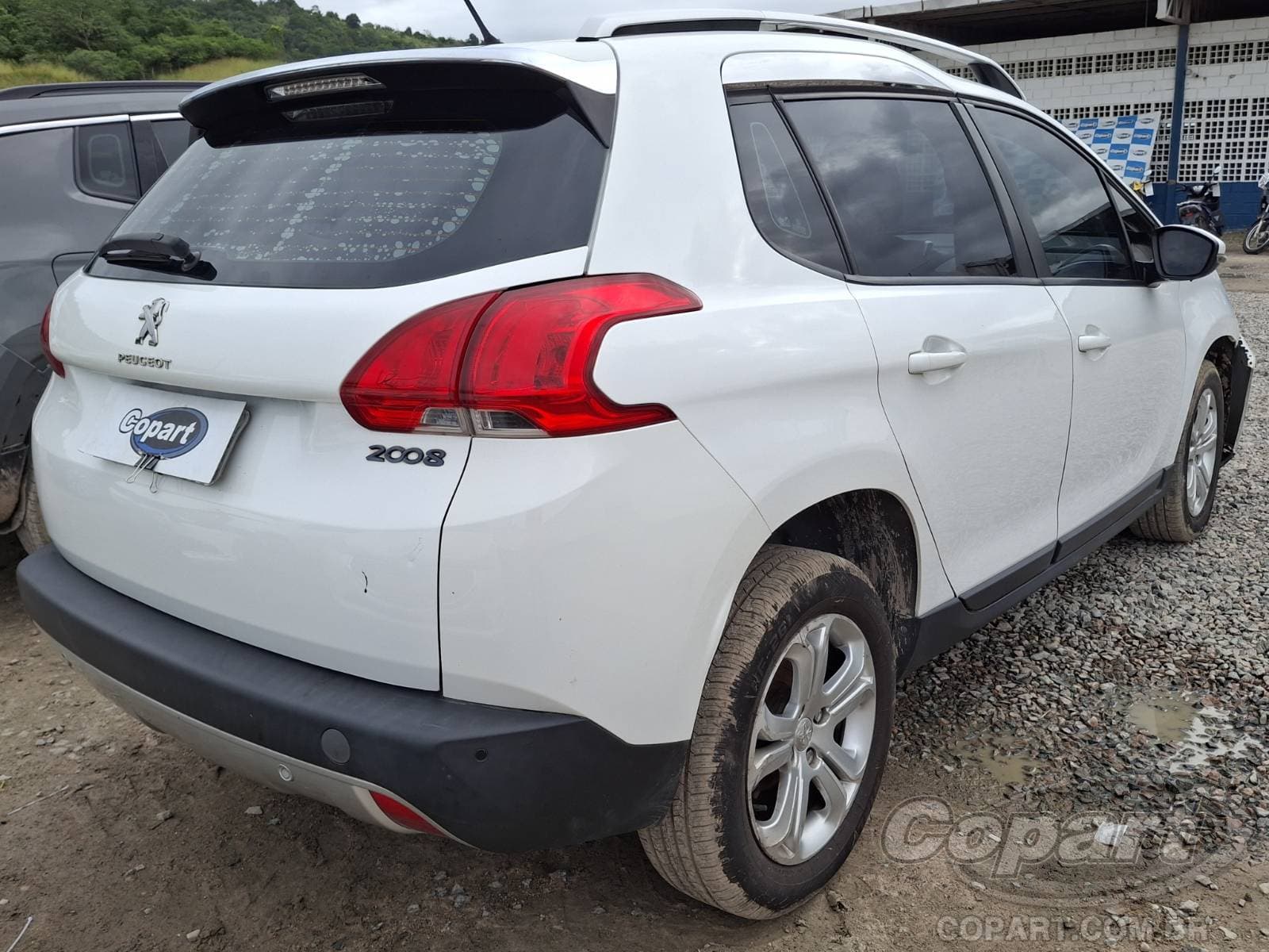 Peugeot 2008 2017 — foto 4