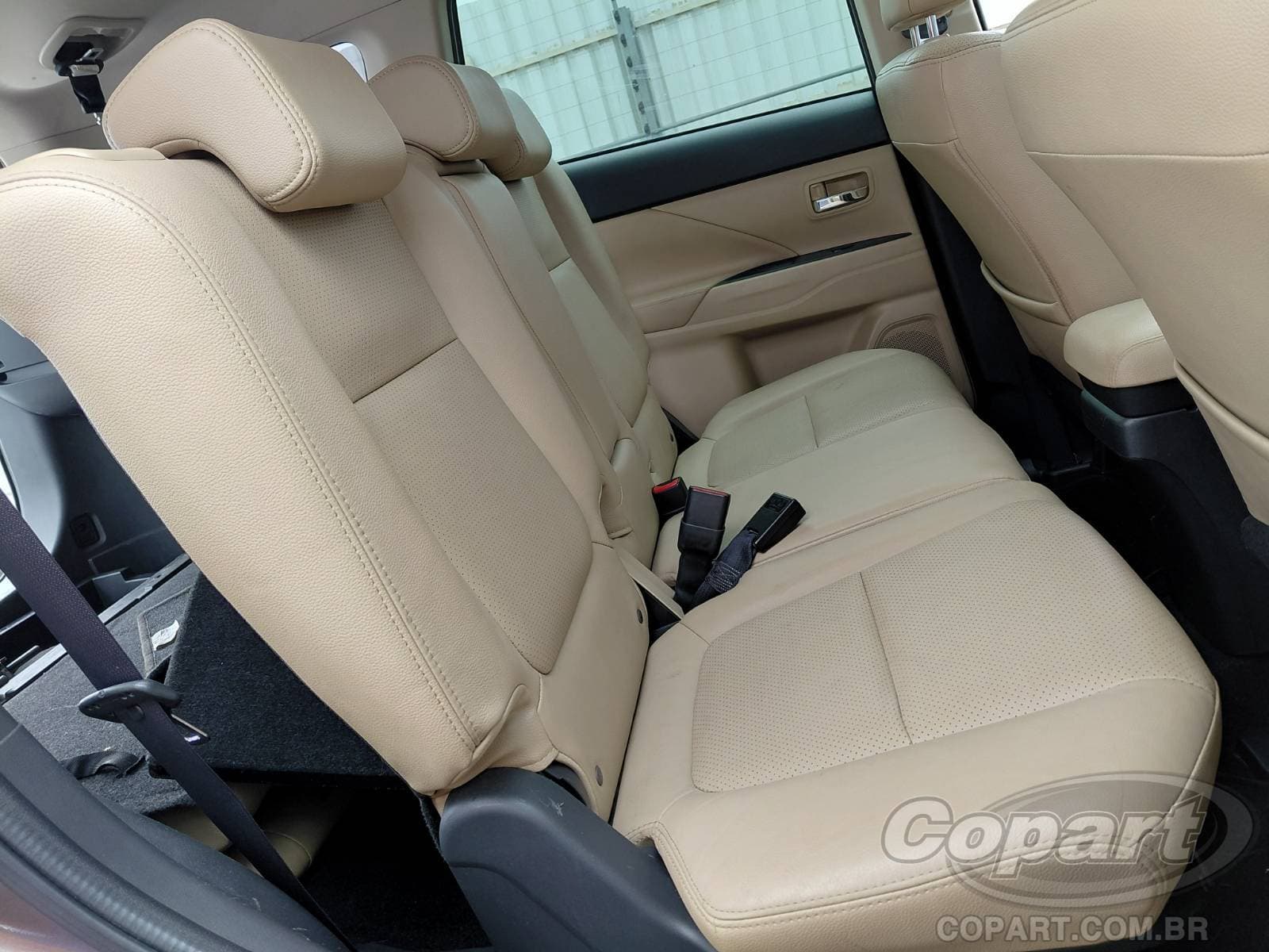 Mitsubishi Outlander 2016 — foto 6