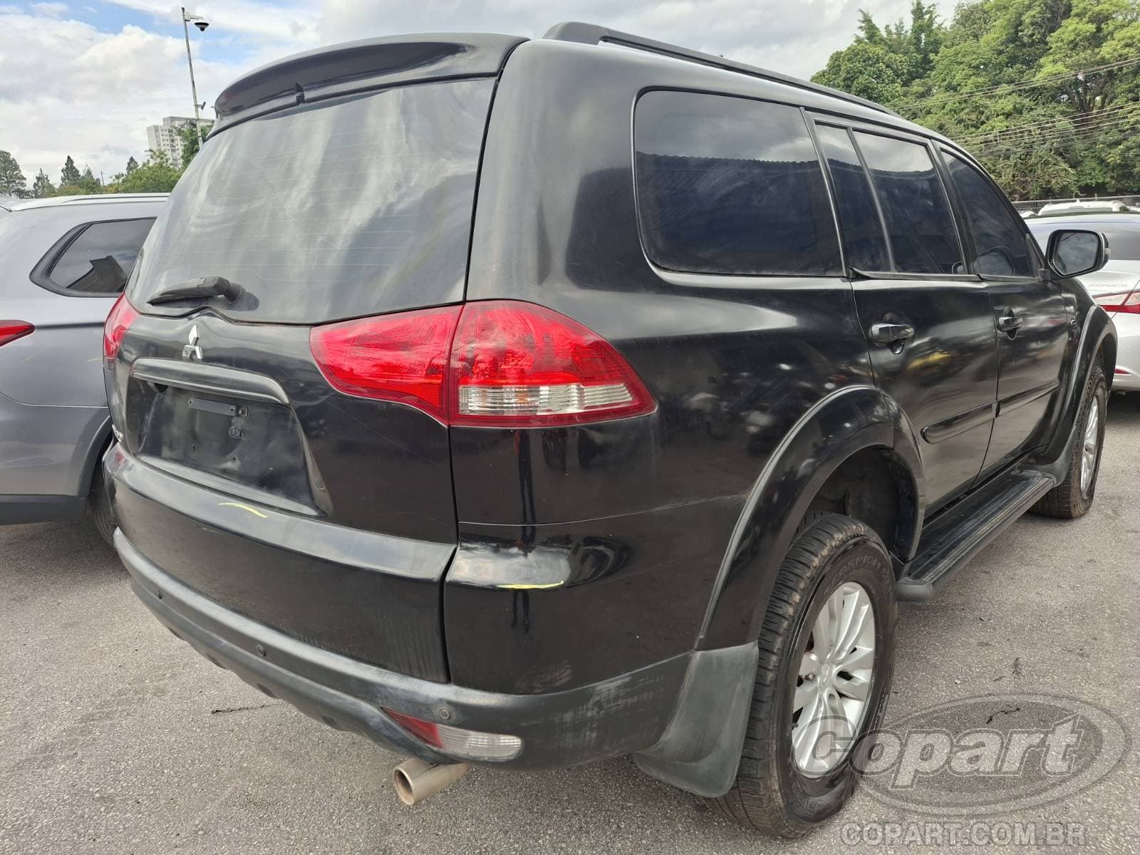 Mitsubishi Pajero 2016 — foto 4