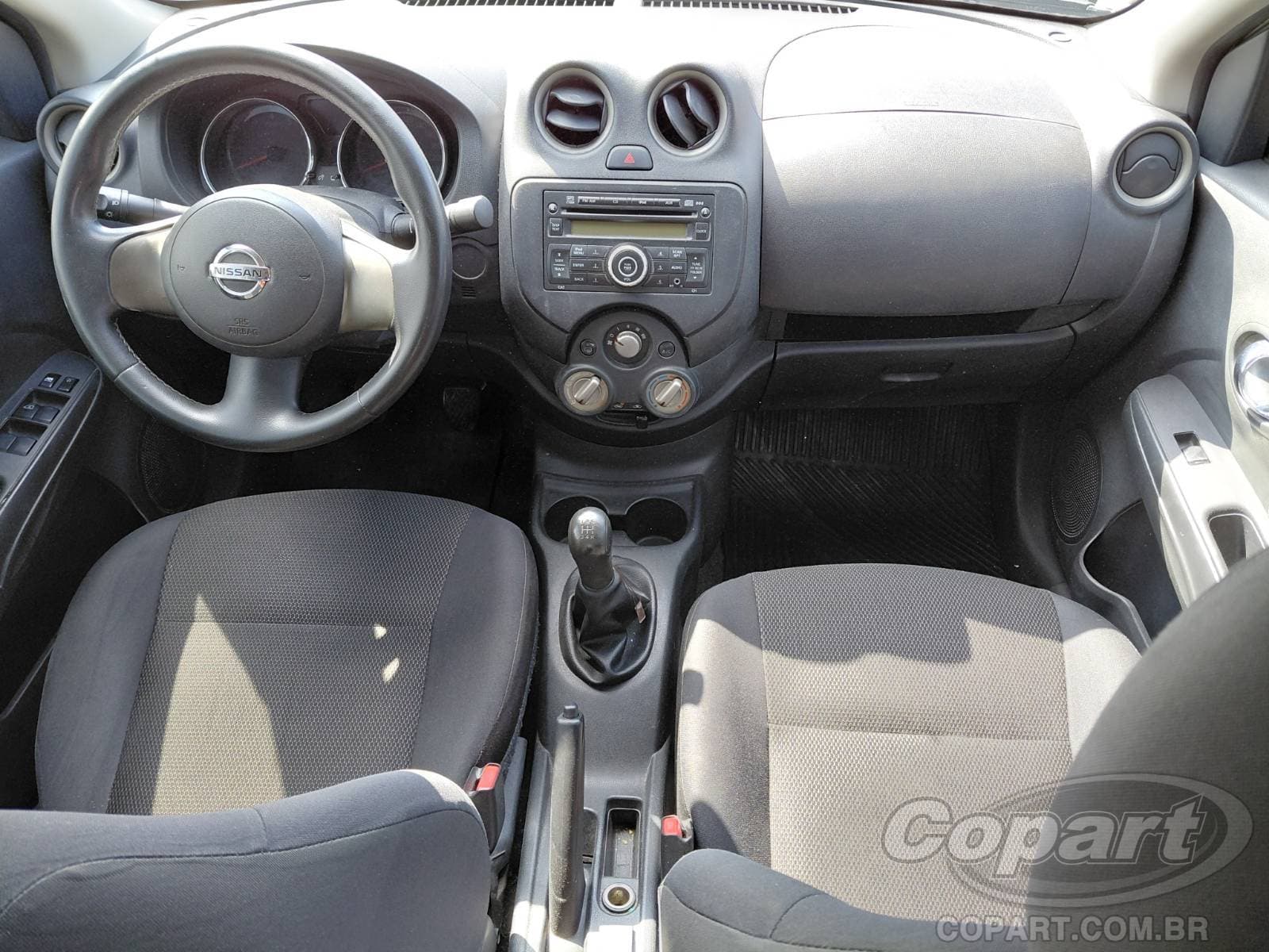Nissan Versa 2013 — foto 9