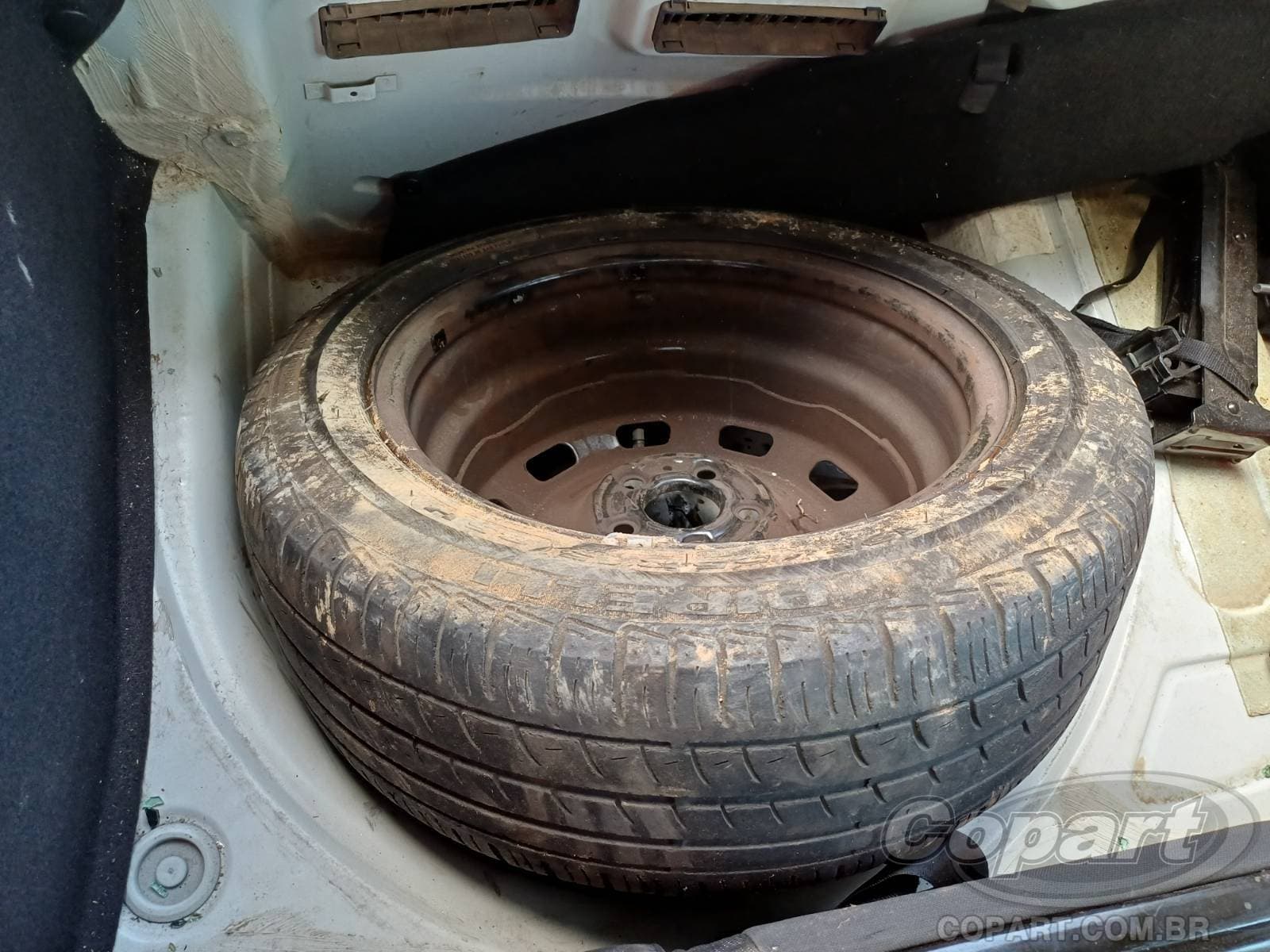 Volkswagen FOX 2015 — foto 10
