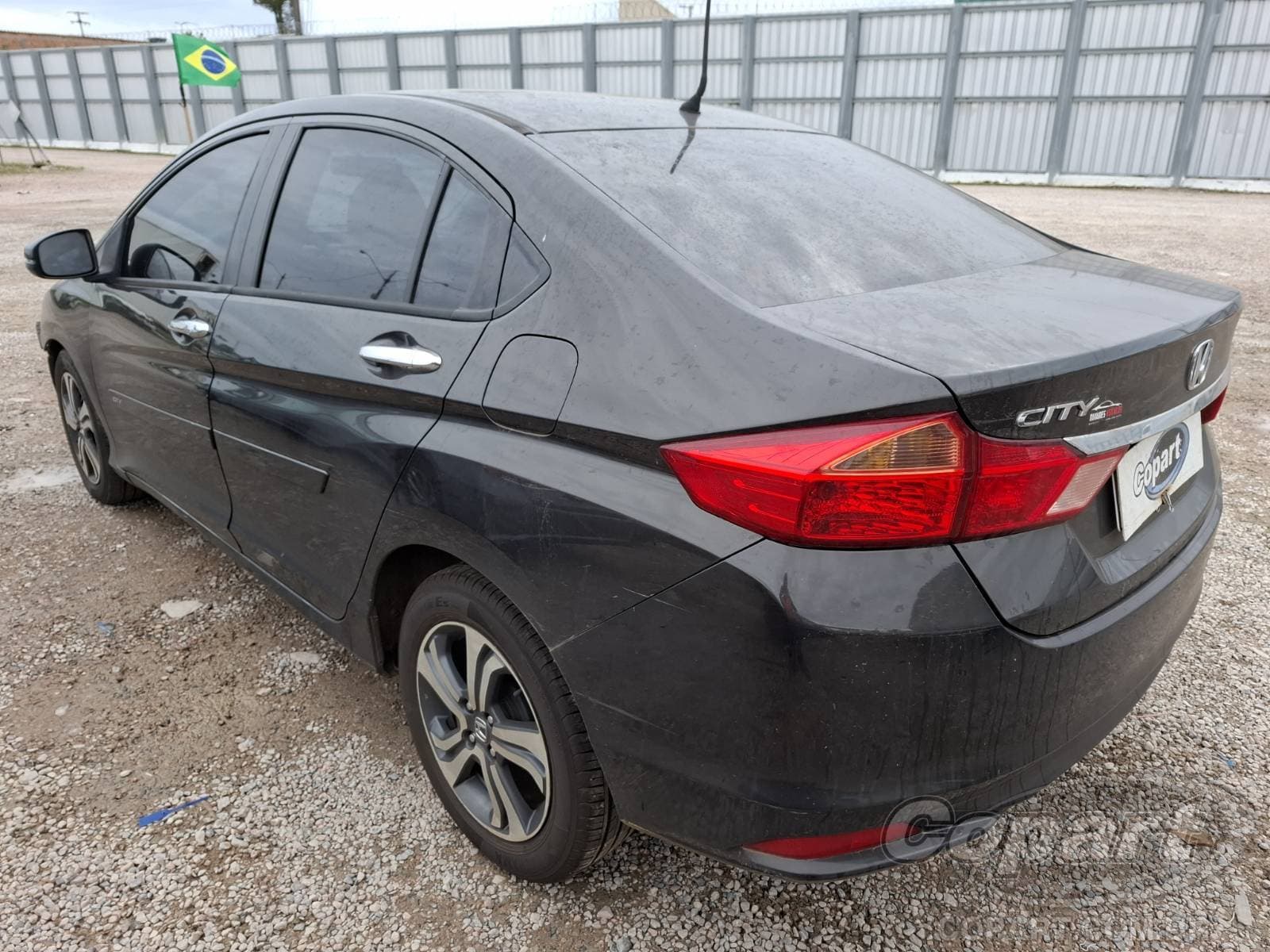 Honda City 2015 — foto 3