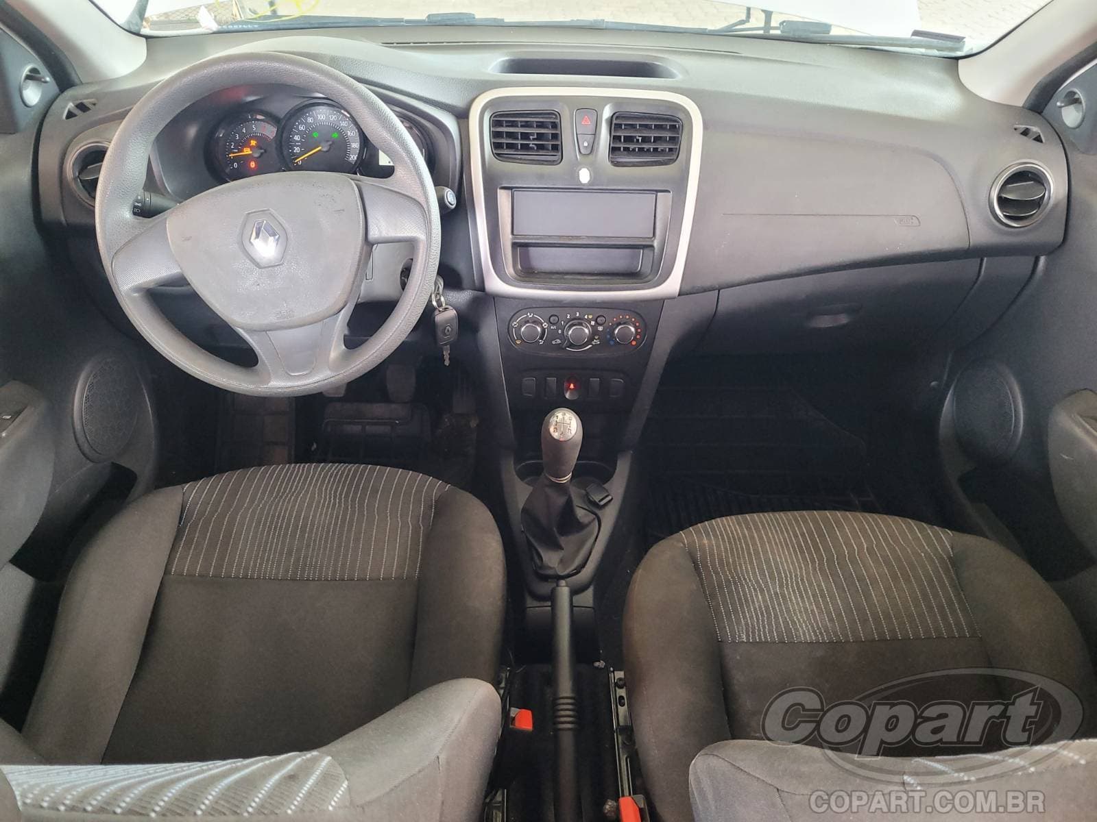 Renault Sandero 2018 — foto 9