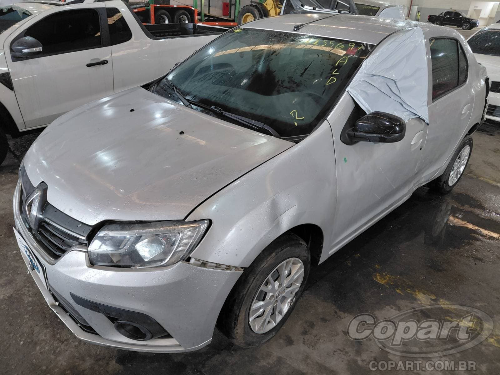 Renault Logan 2023 — foto 2