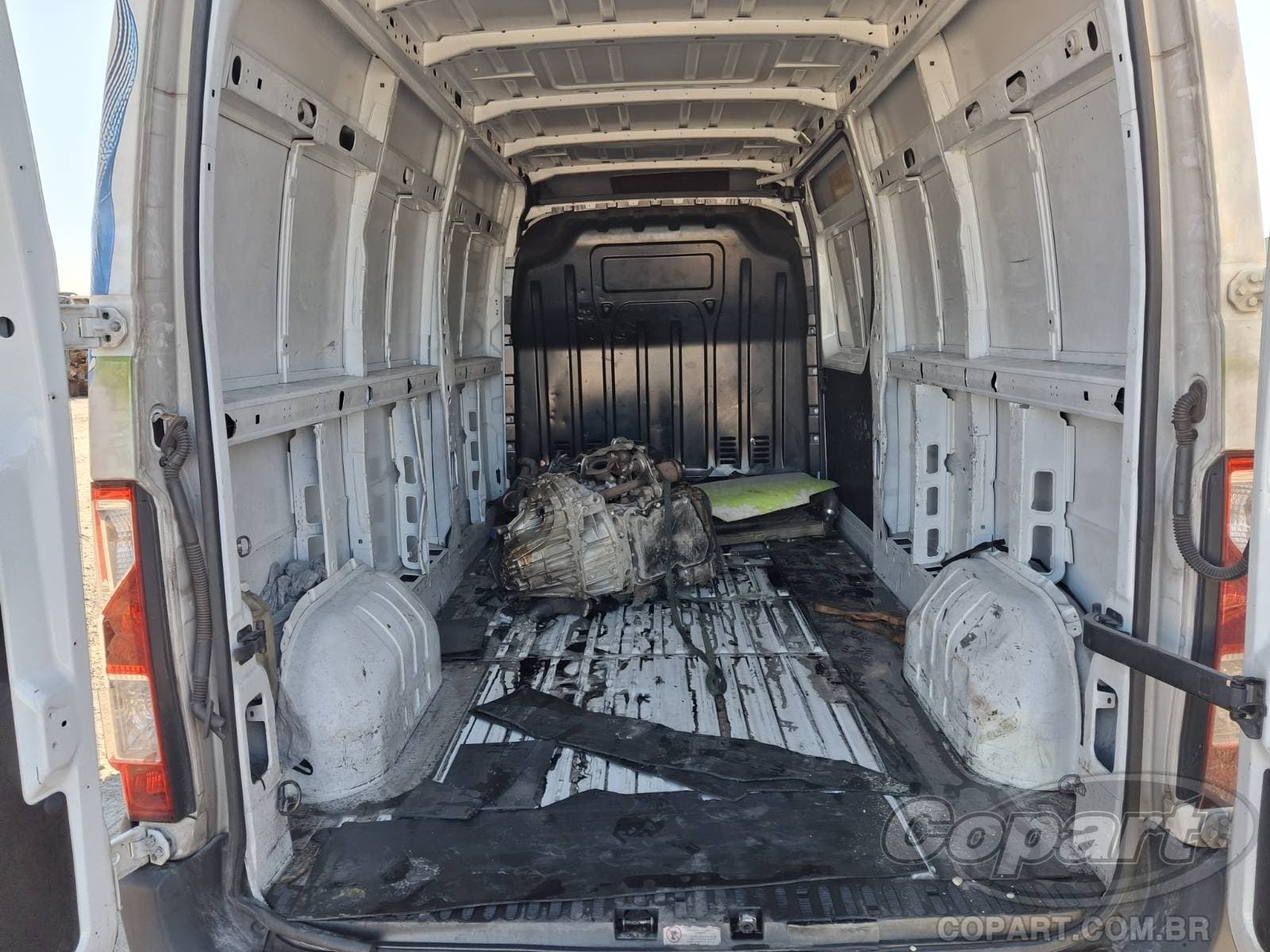 Renault Master Furgao 2023 — foto 6