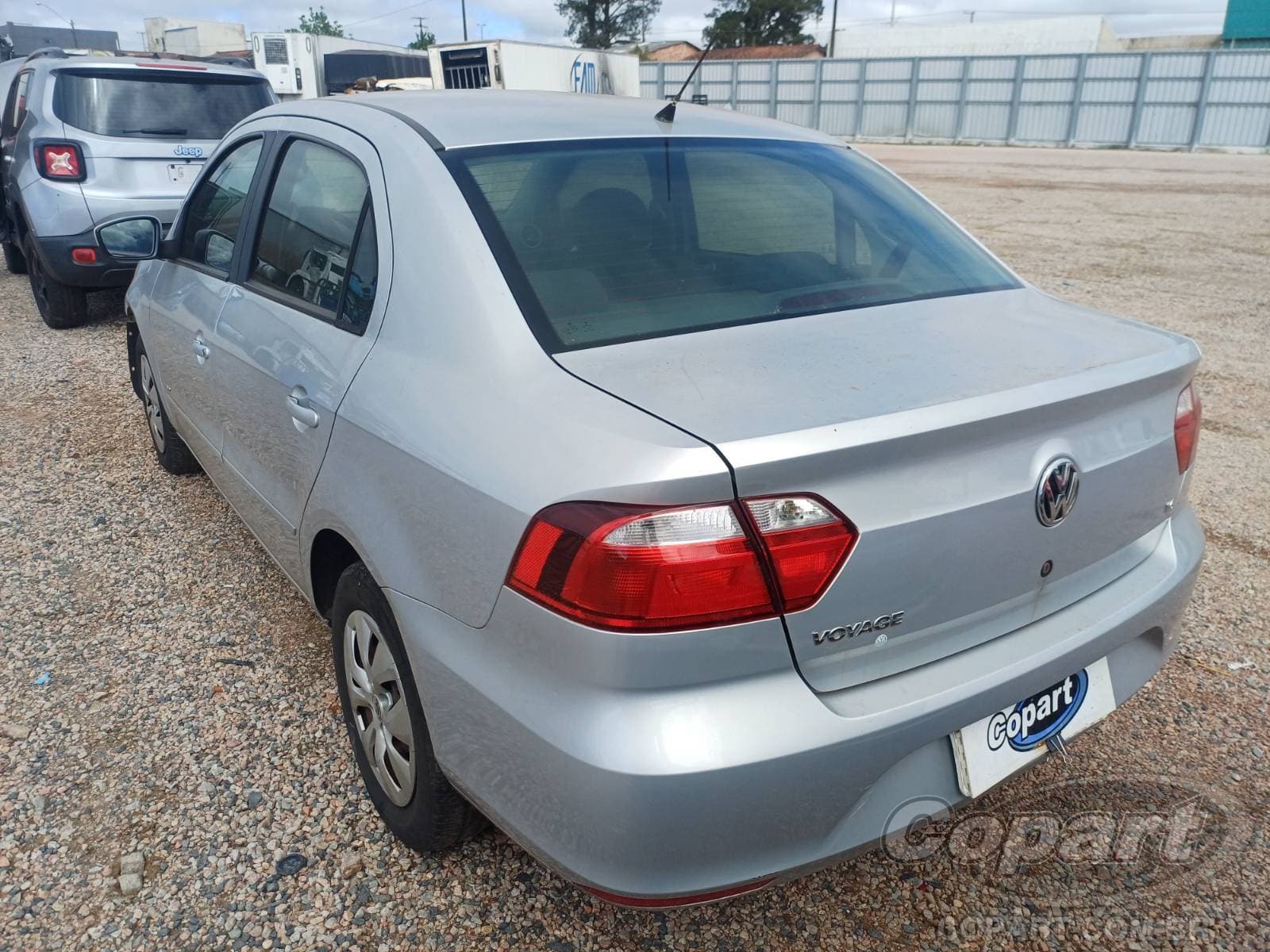 Volkswagen Voyage 2013 — foto 3