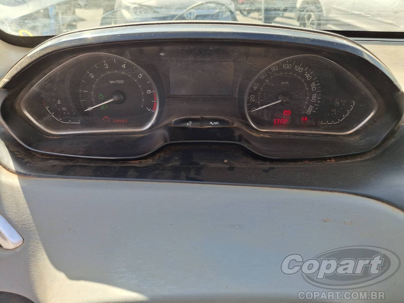 Peugeot 208 2014 — foto 8