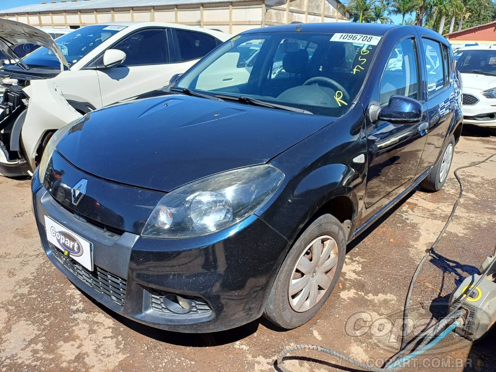 Renault Sandero 2014 — foto 2