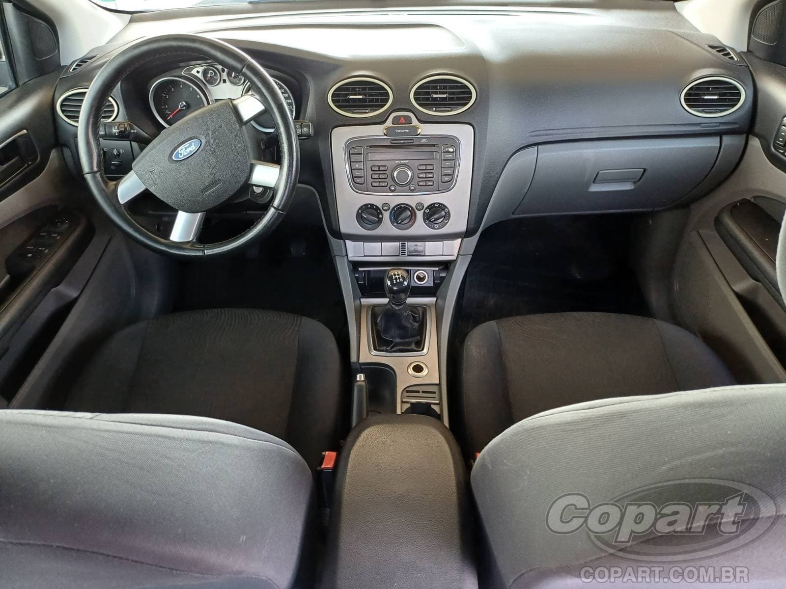 Ford Focus 2013 — foto 9