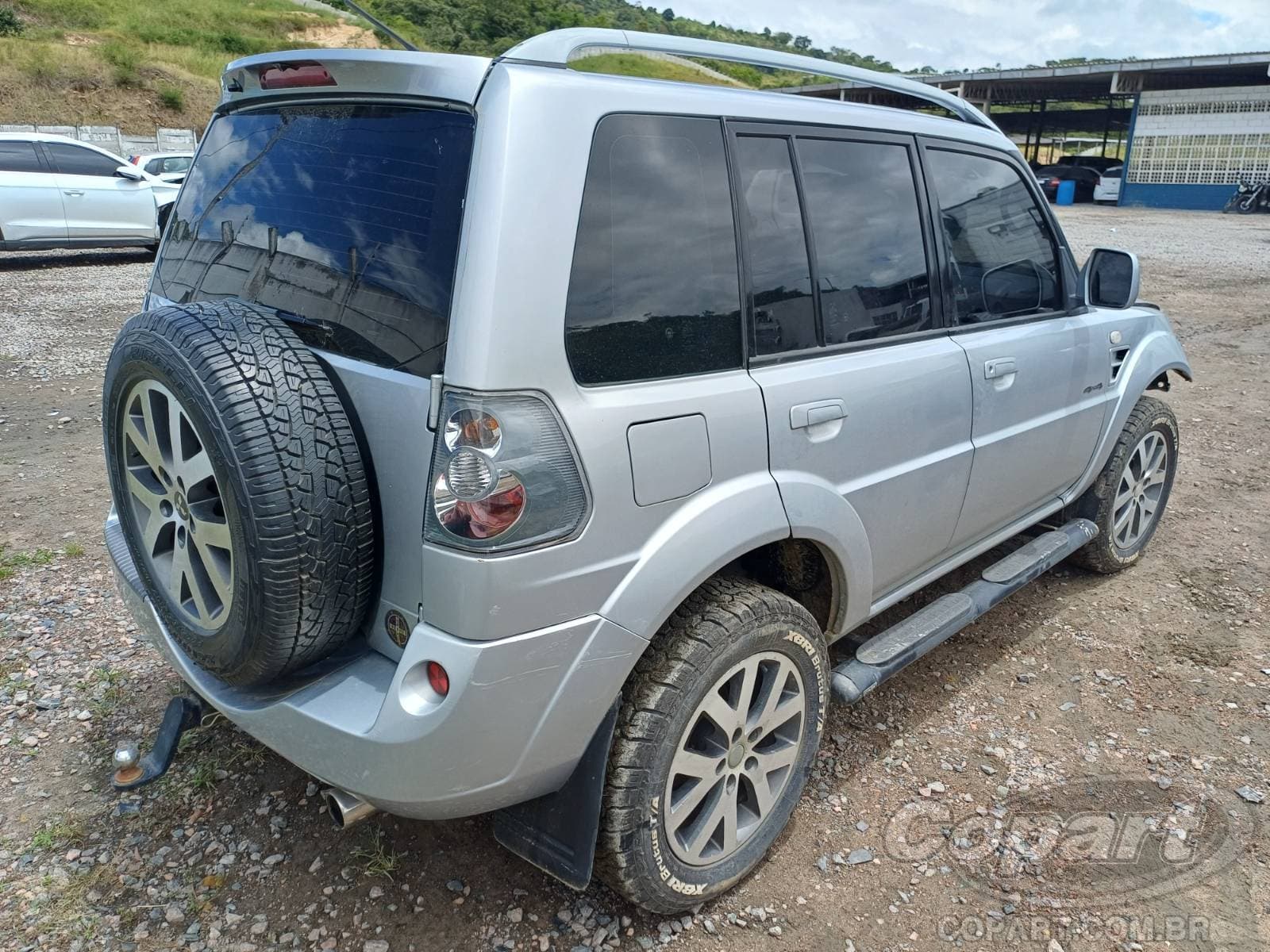 Mitsubishi Pajero TR4 2015 — foto 4