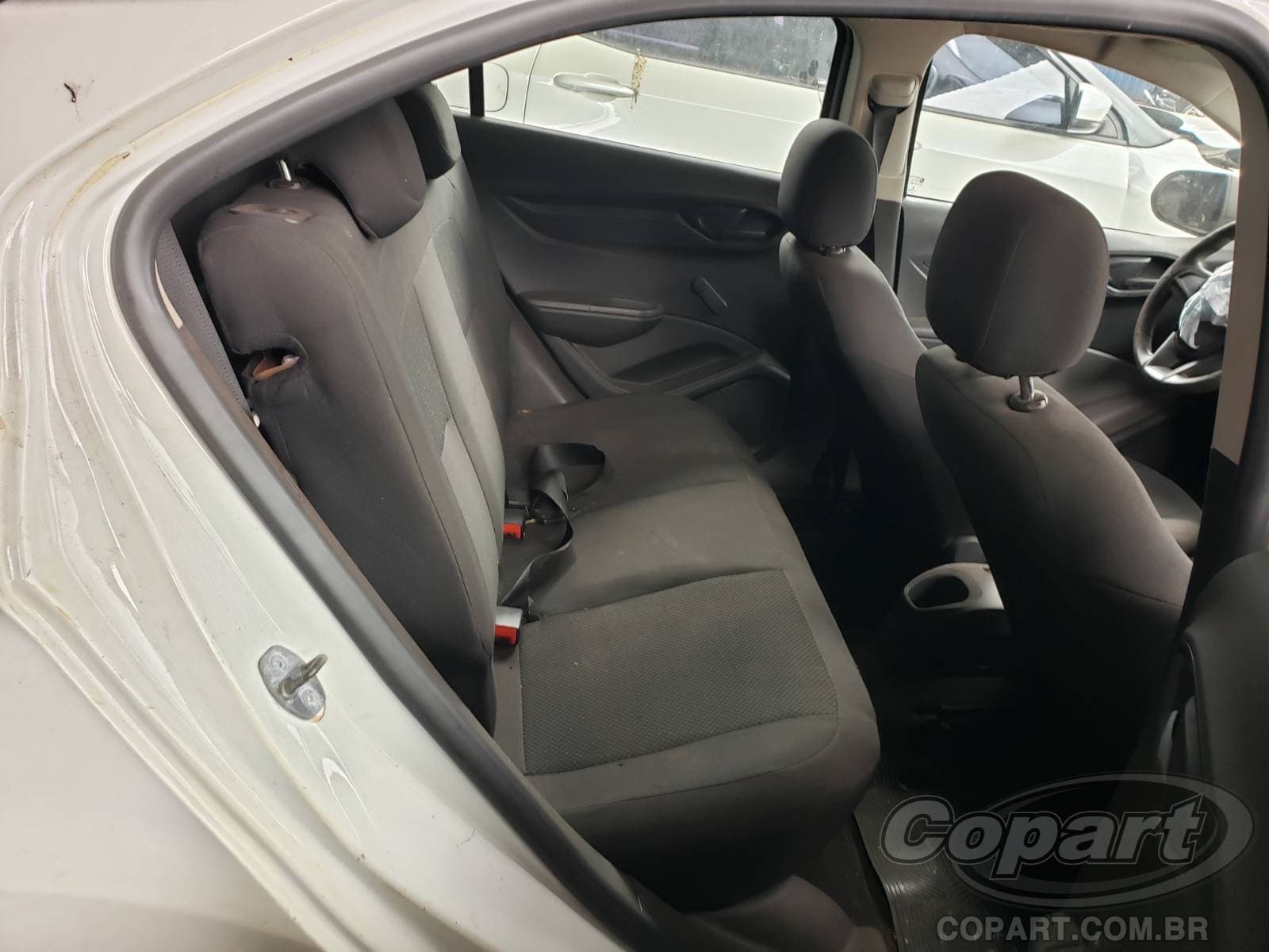 Chevrolet Onix 2018 — foto 6