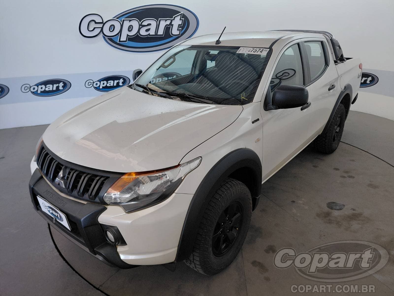 Mitsubishi L200 Triton 2025 — foto 2
