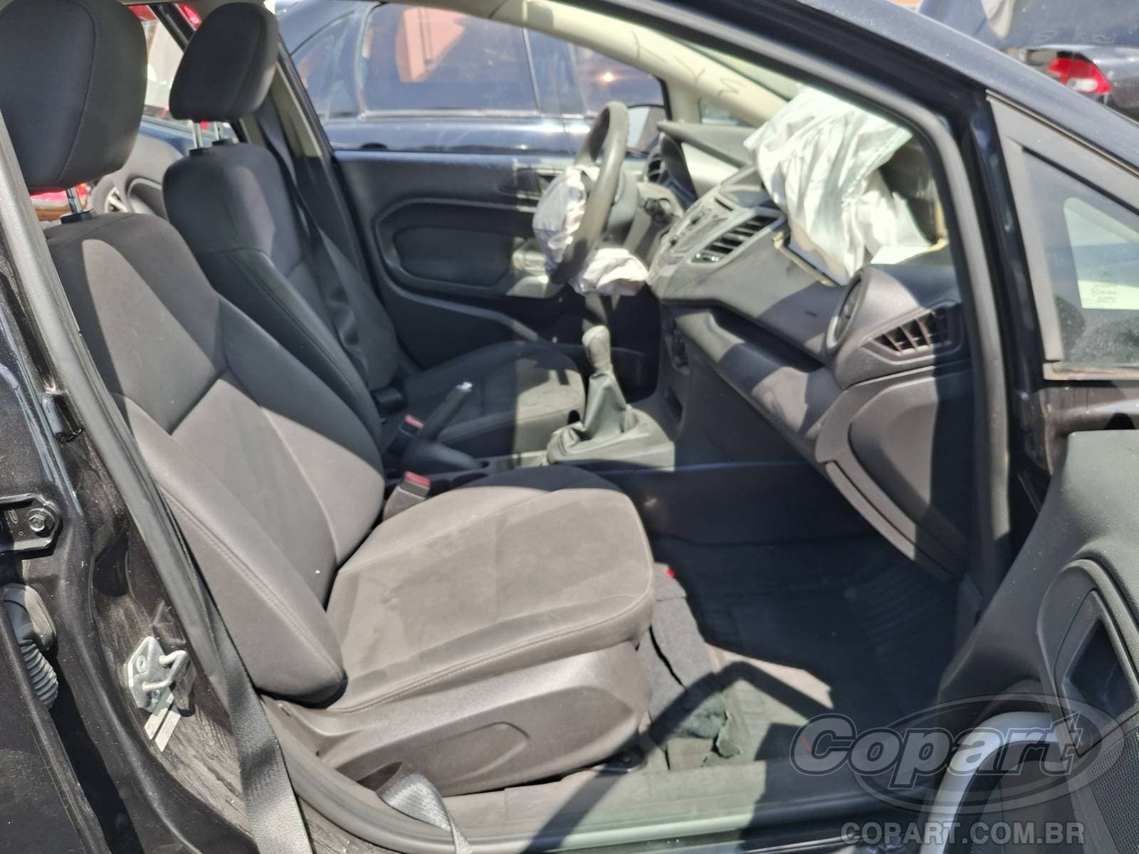 Ford Fiesta Sedan 2012 — foto 5