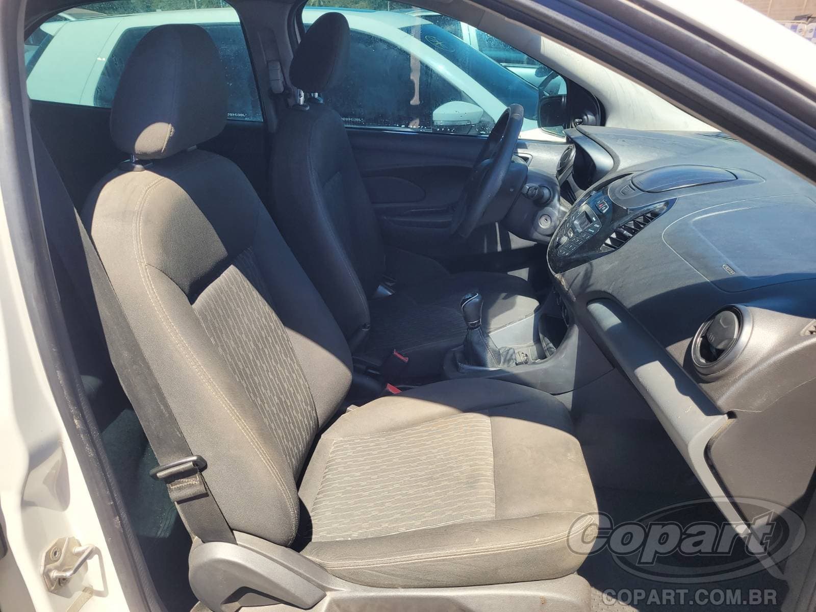 Ford KA Sedan 2018 — foto 5