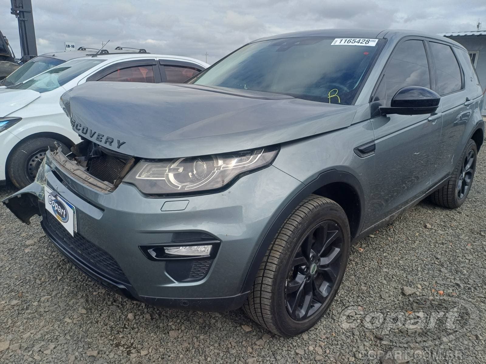 Land Rover Discovery Sport 2015 — foto 2