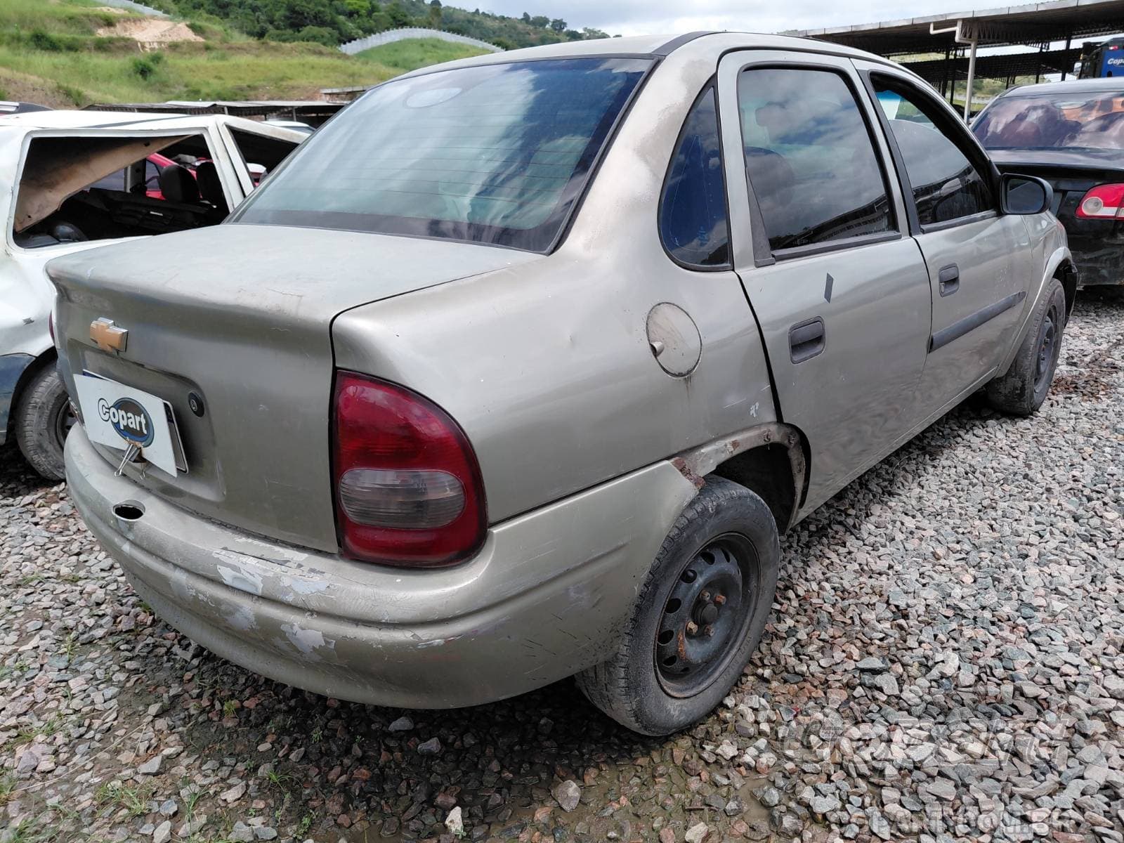 Chevrolet Classic 2010 — foto 4