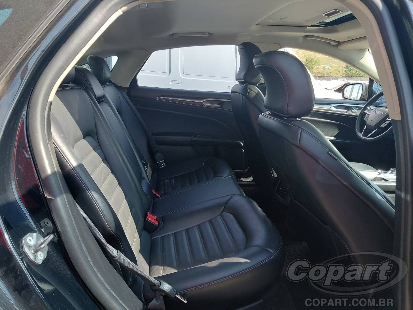 Ford Fusion 2018 — foto 6