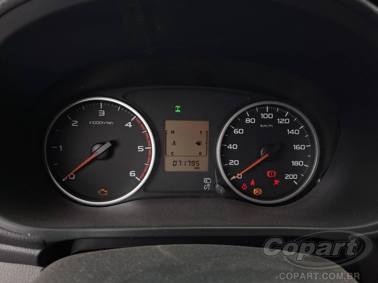 Mitsubishi L200 Triton 2021 — foto 8