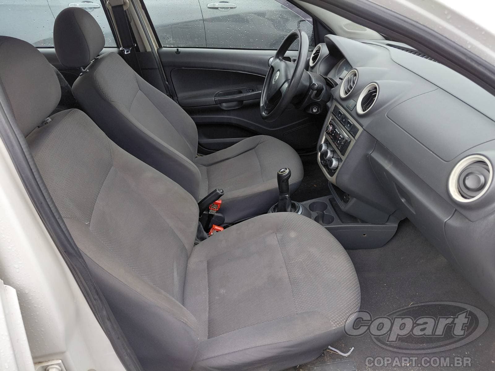 Volkswagen Voyage 2011 — foto 5