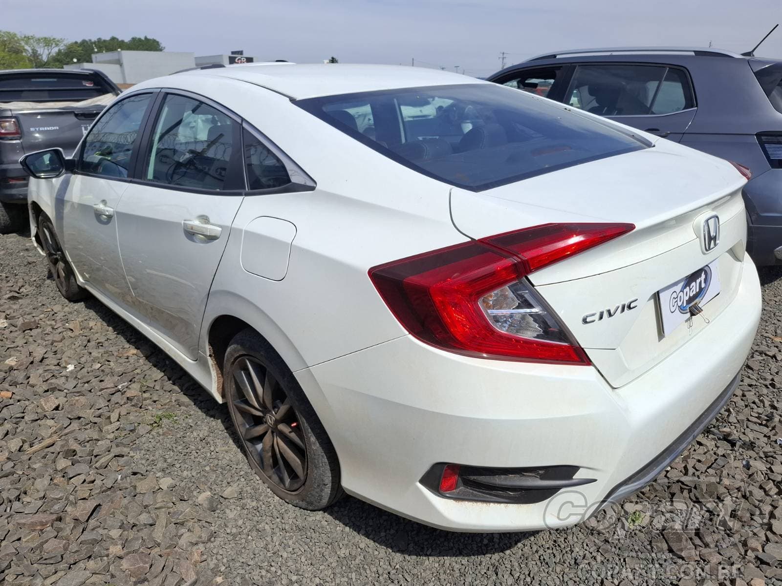 Honda Civic 2020 — foto 3