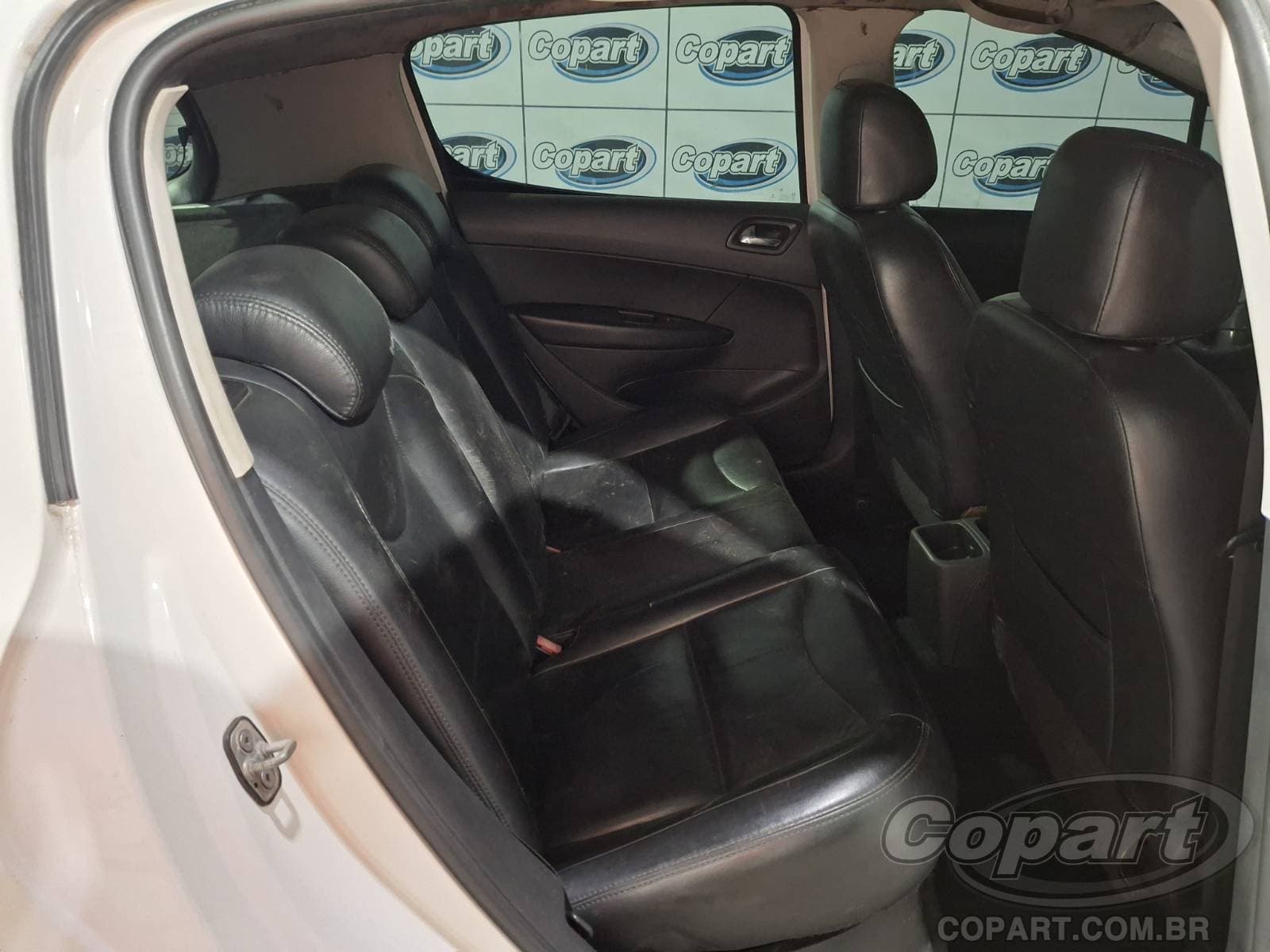 Peugeot 308 2014 — foto 6