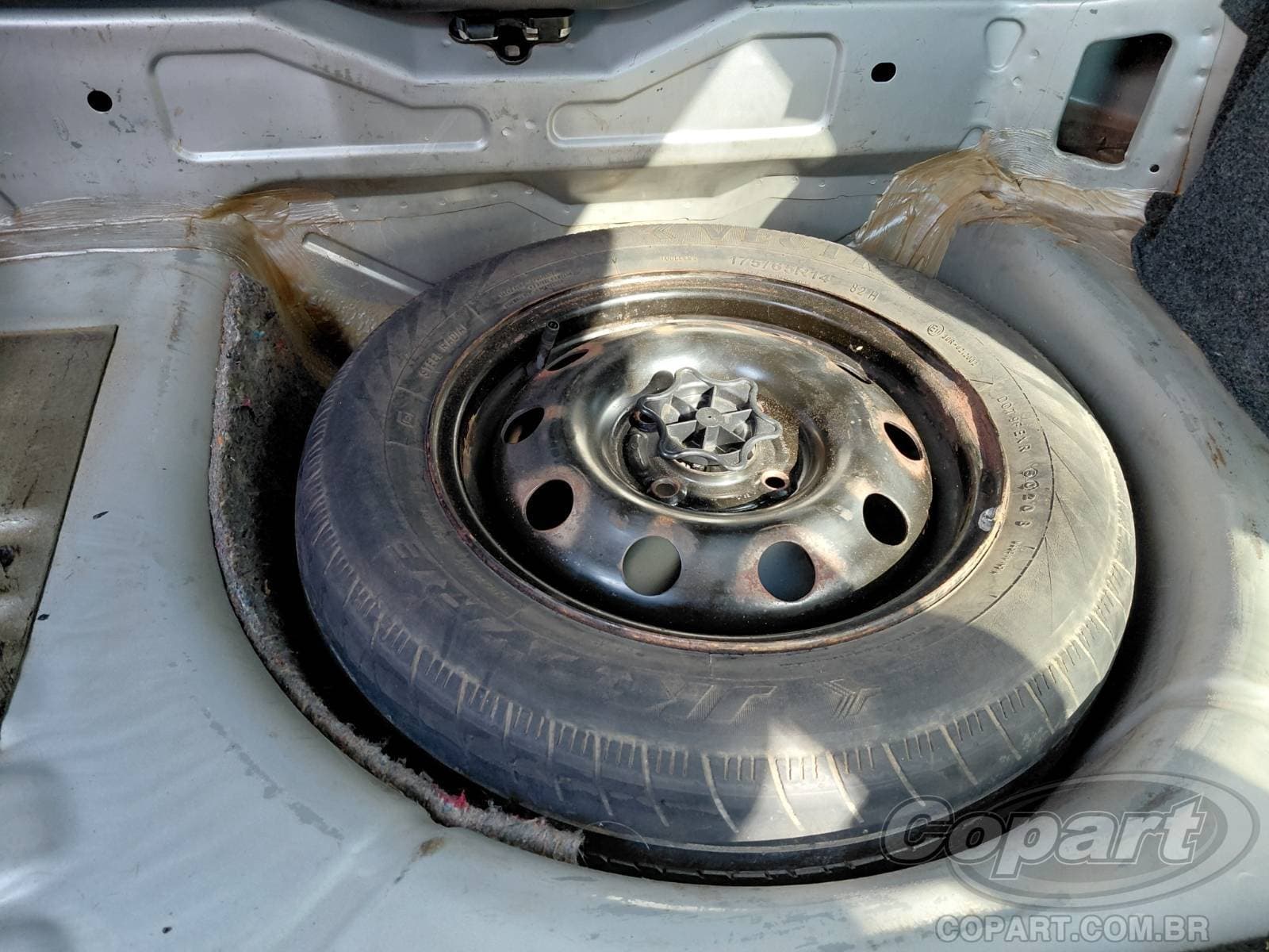 Ford Fiesta 2014 — foto 10