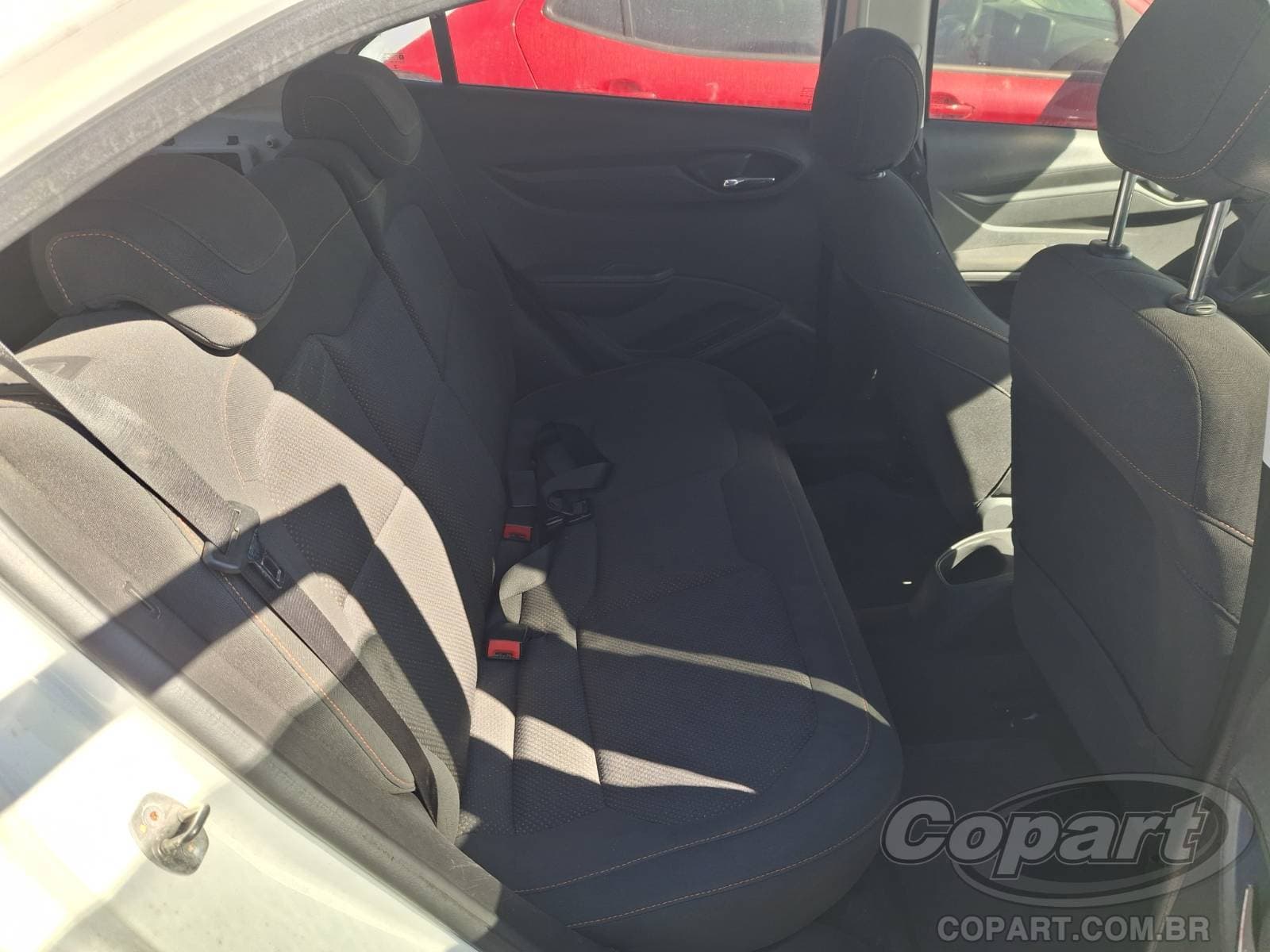 Chevrolet Onix 2015 — foto 6