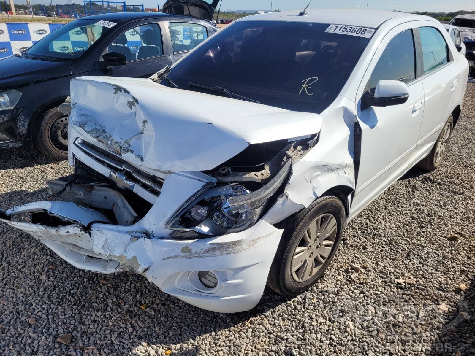 Chevrolet Cobalt 2015 — foto 2
