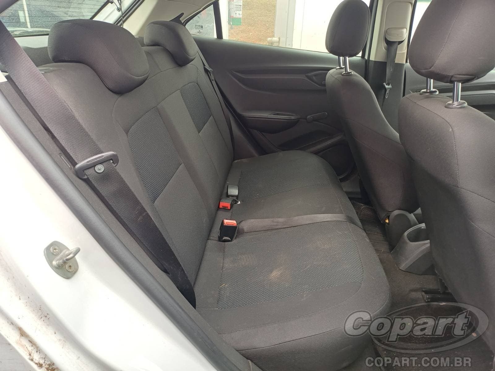 Chevrolet Onix 2017 — foto 6