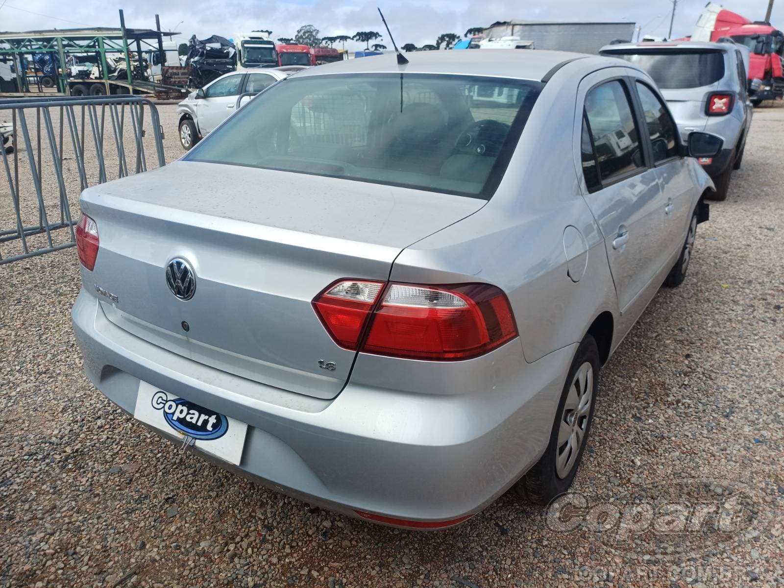Volkswagen Voyage 2013 — foto 4