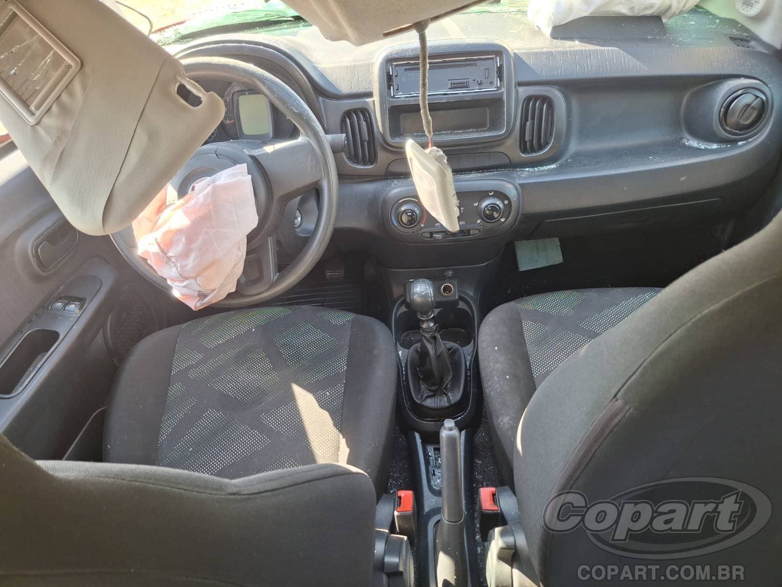 Fiat Mobi 2020 — foto 9
