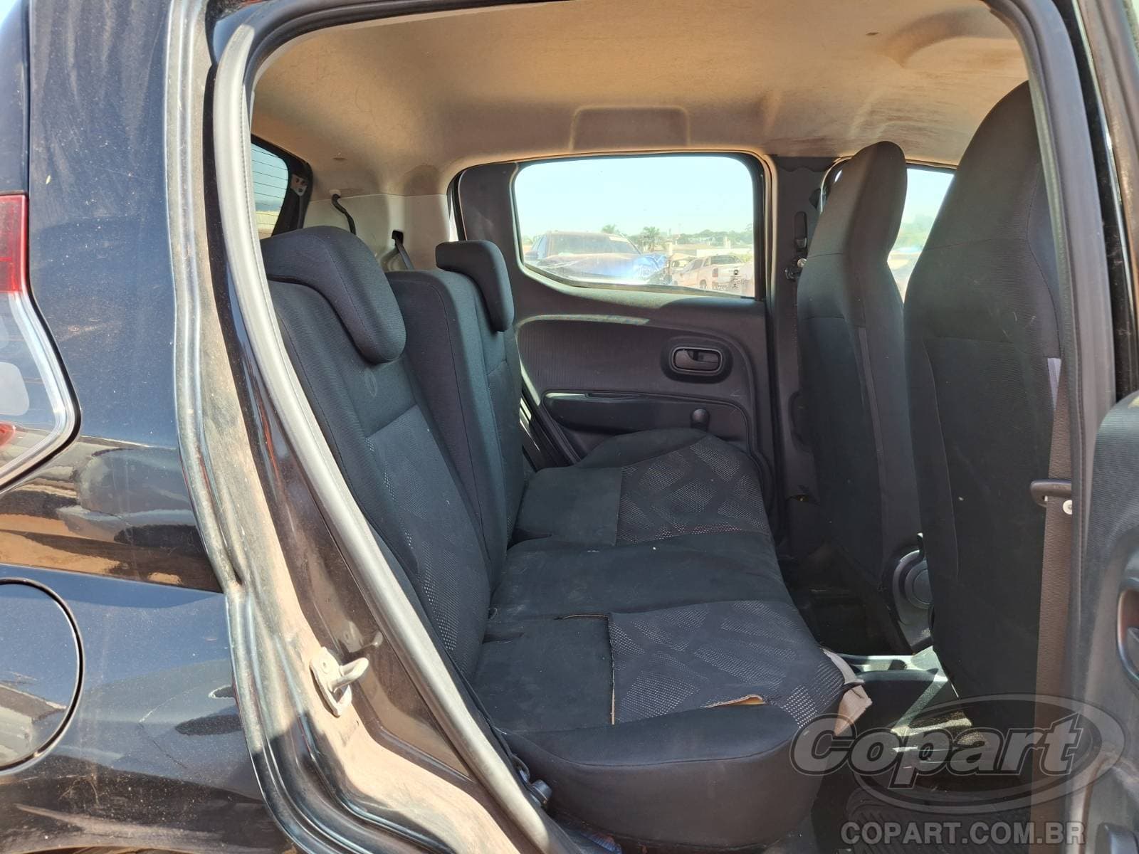 Fiat Mobi 2018 — foto 6