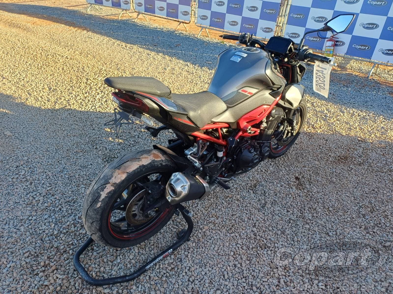 Kawasaki Z900 2026 — foto 4