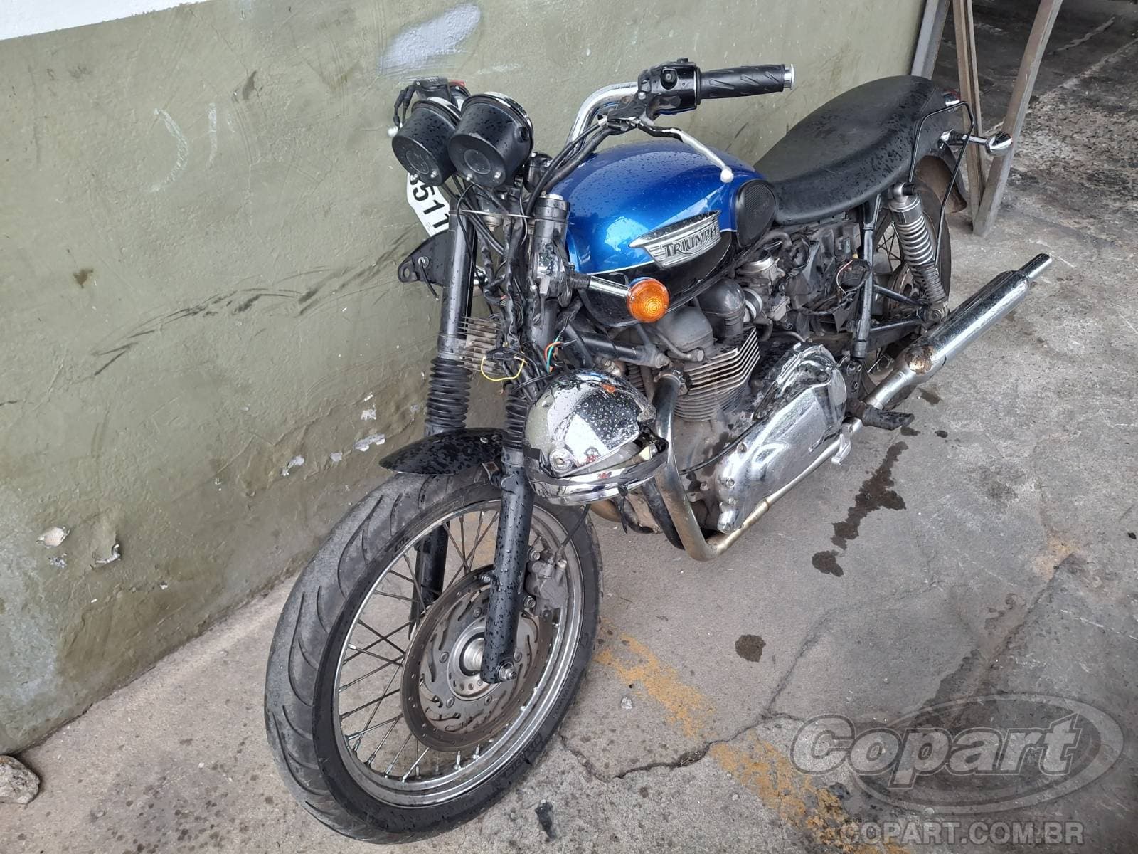 Triumph Bonneville 2015 — foto 2