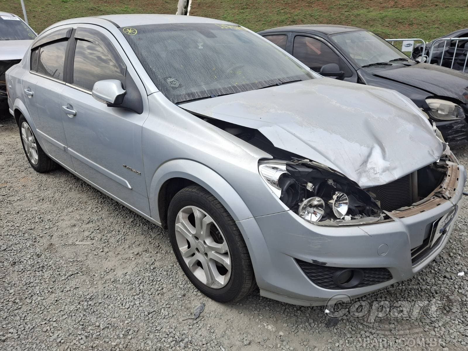 Chevrolet Vectra 2010 — foto 1