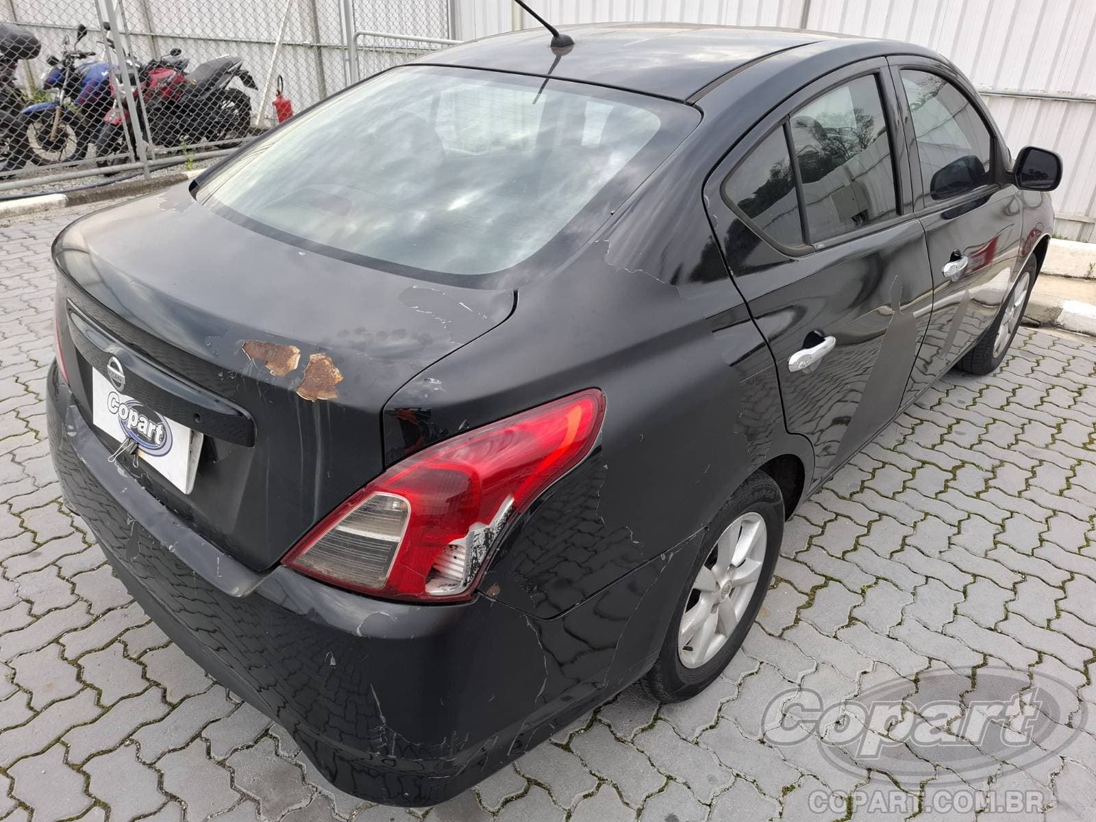 Nissan Versa 2014 — foto 4