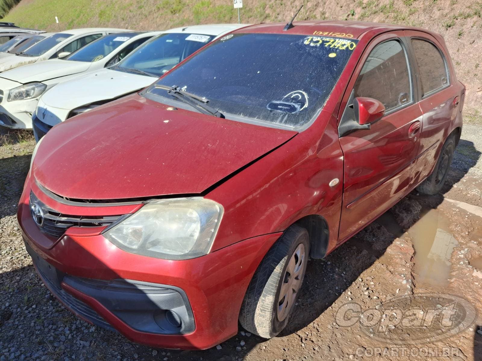 Toyota Etios 2017 — foto 2