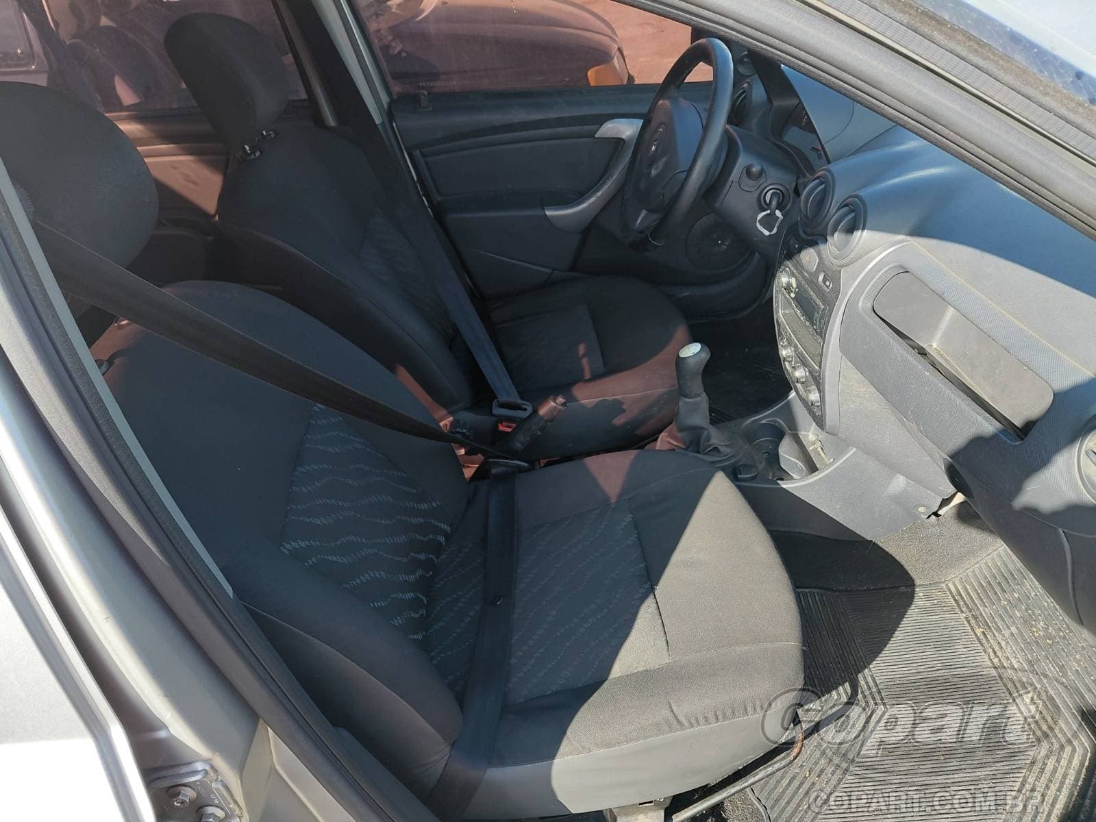 Renault Logan 2012 — foto 5