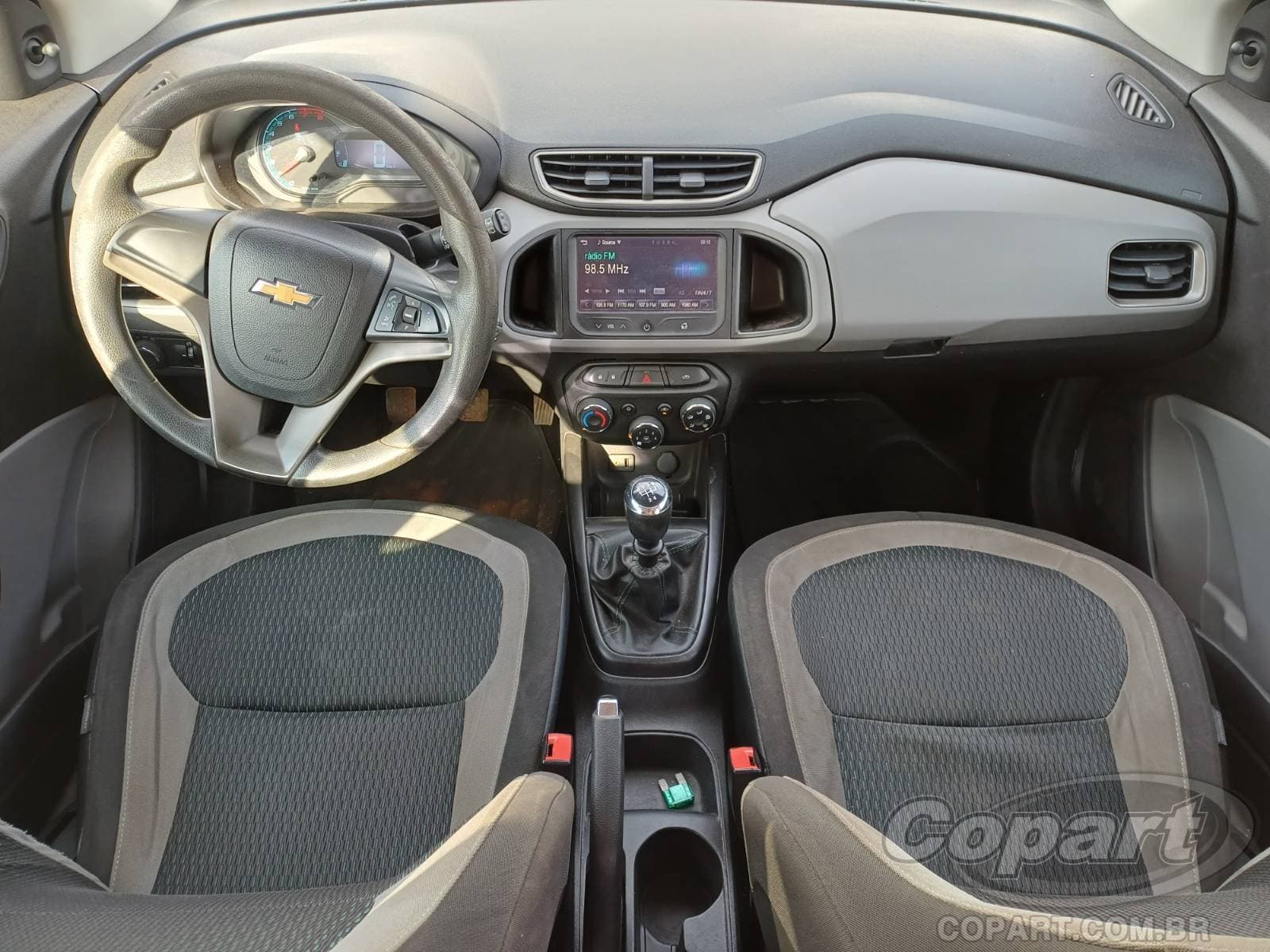 Chevrolet Onix 2016 — foto 9