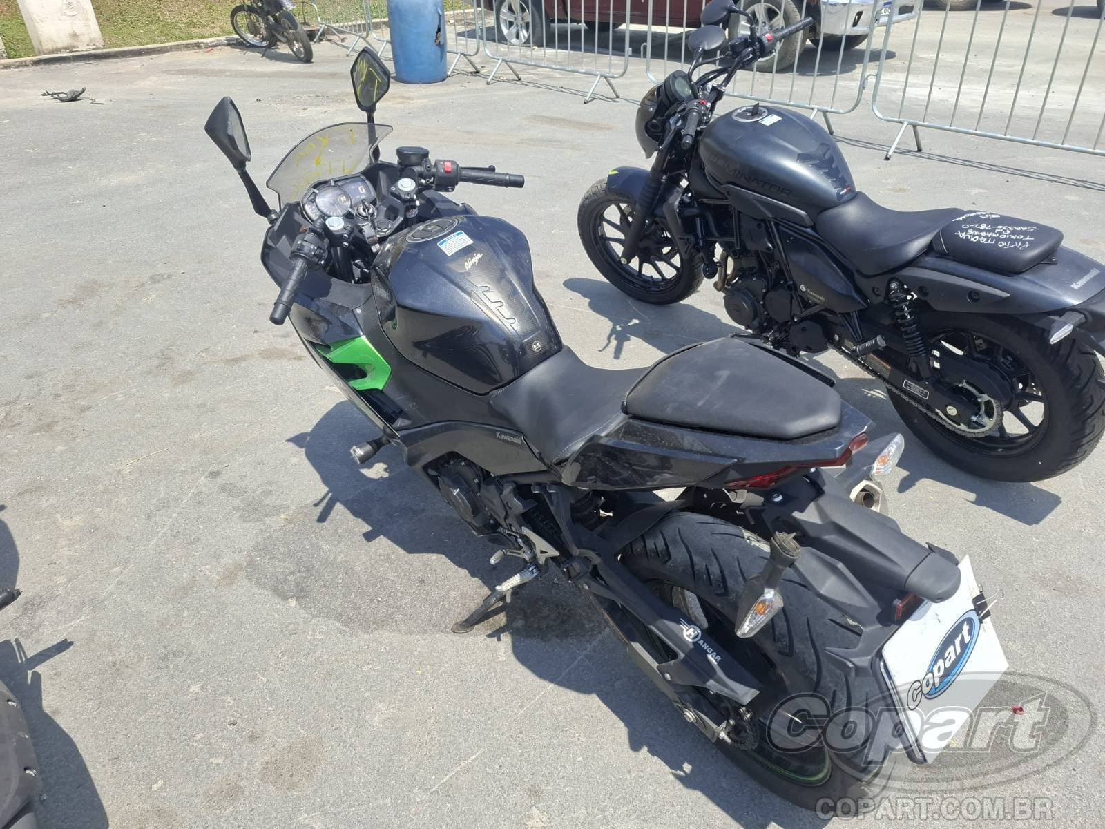Kawasaki Ninja 400 2023 — foto 3