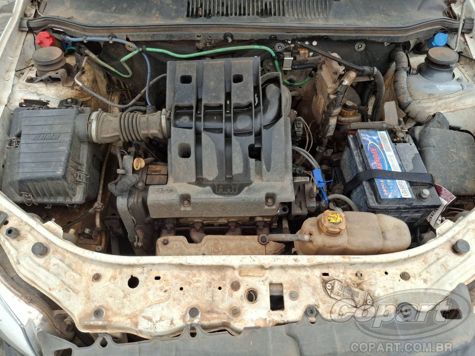 Fiat Strada 2013 — foto 7