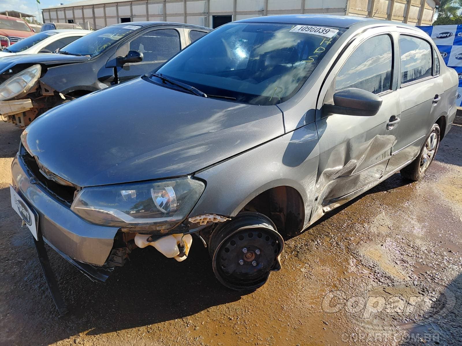 Volkswagen Voyage 2013 — foto 2