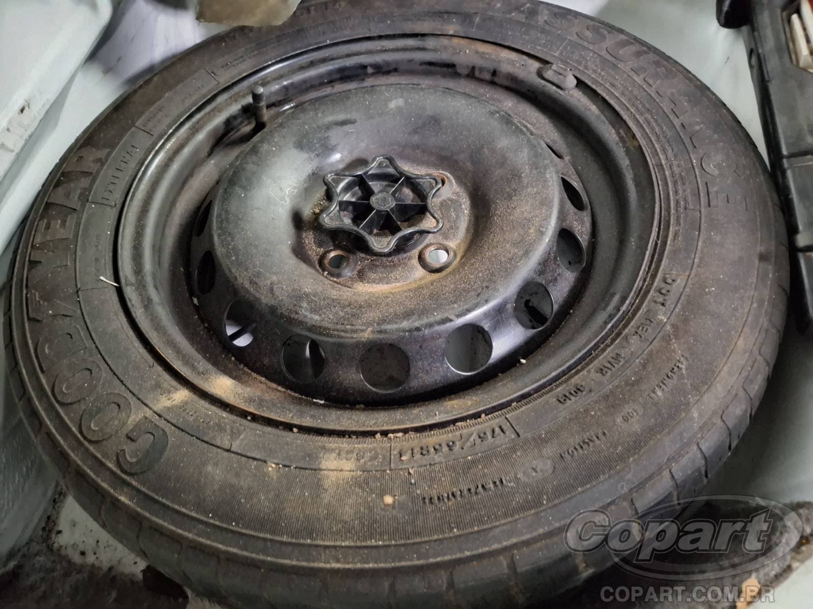 Ford Fiesta 2013 — foto 10