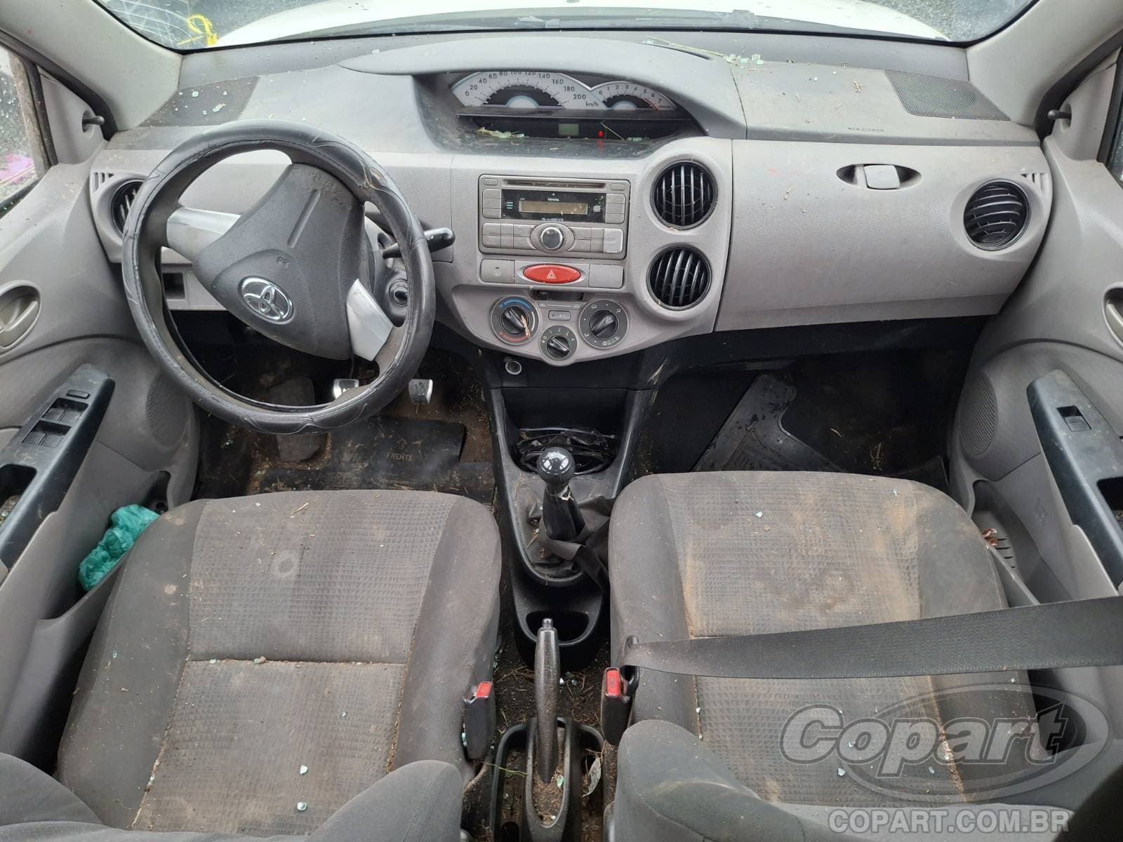 Toyota Etios Seda 2013 — foto 9