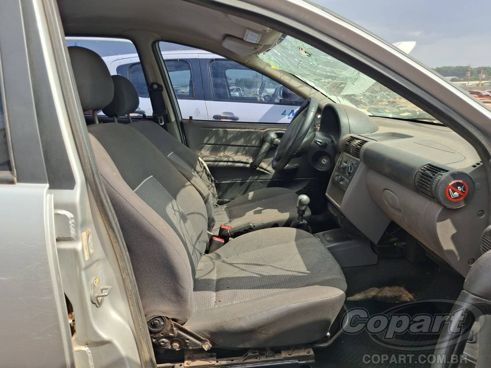 Chevrolet Classic 2015 — foto 5