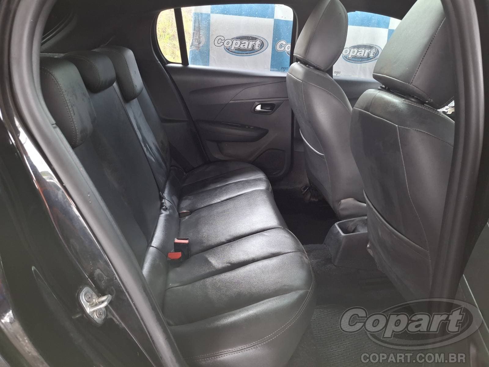 Peugeot 208 2024 — foto 6
