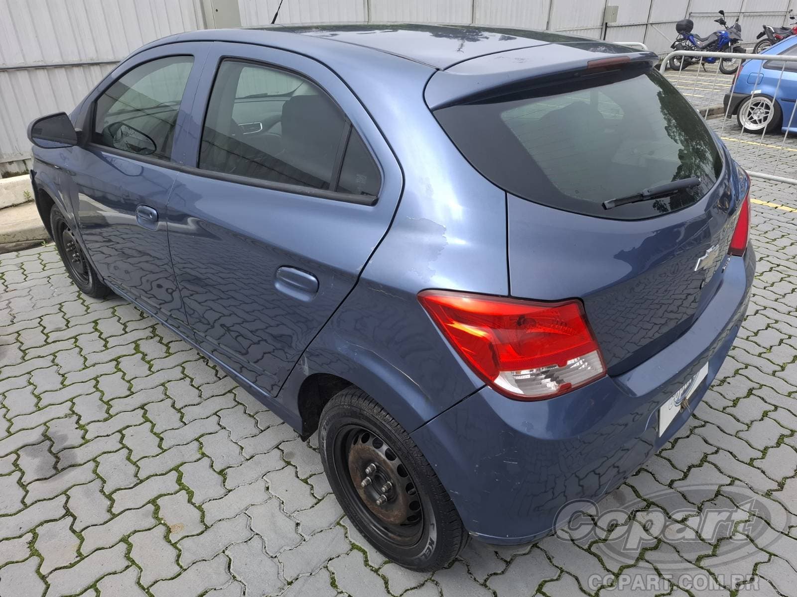Chevrolet Onix 2014 — foto 3