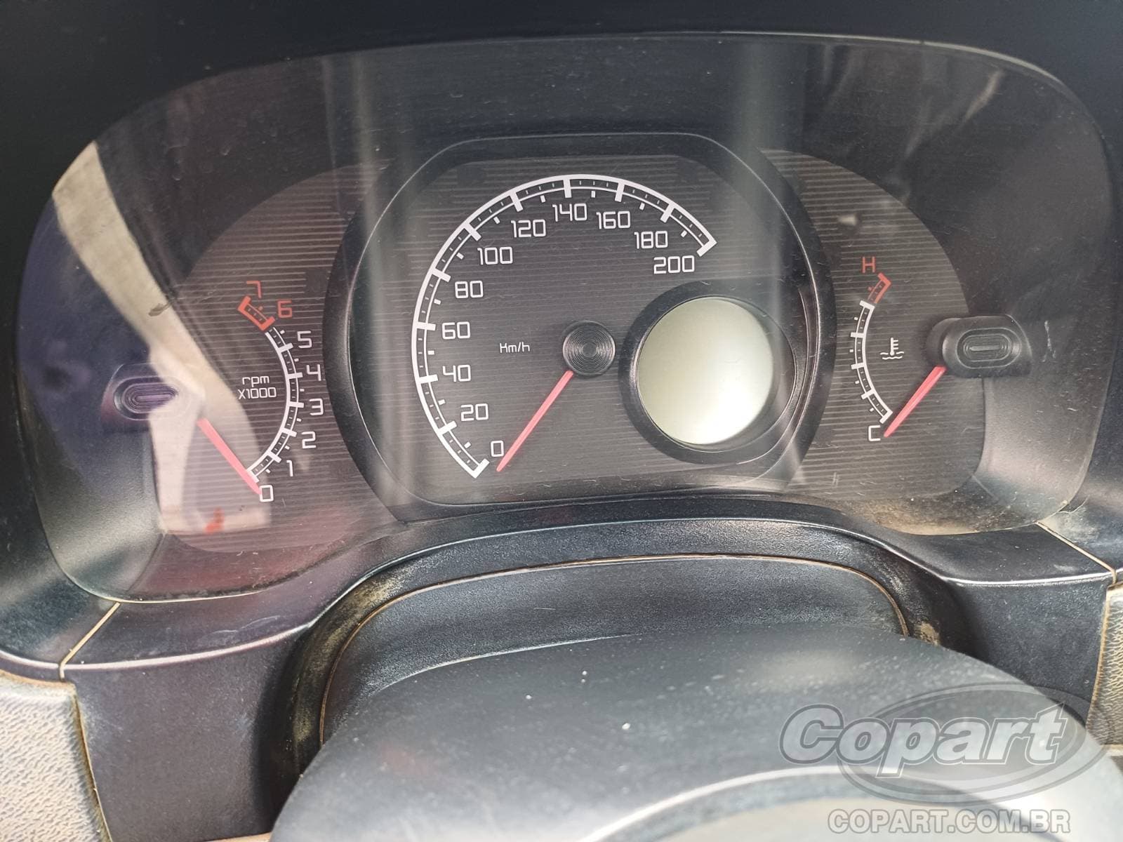 Fiat Strada 2015 — foto 8